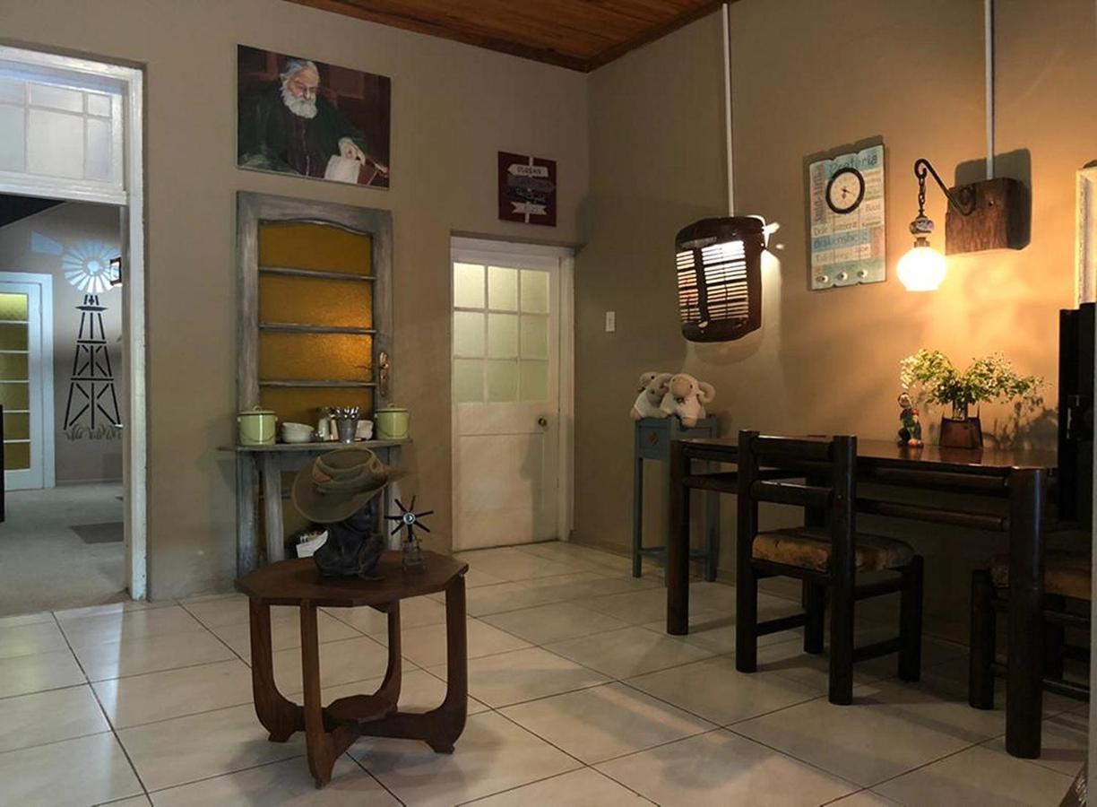 Ashtree Guesthouse Hanover Bagian luar foto